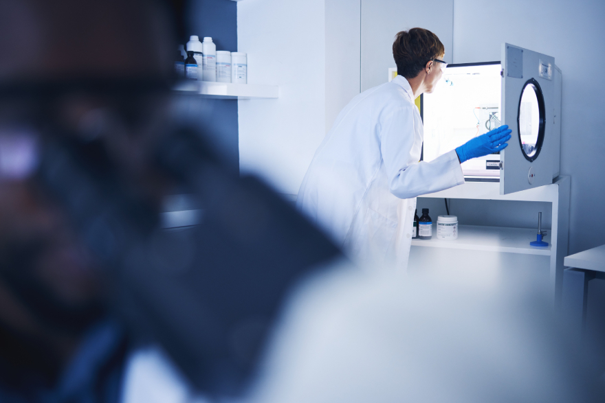 Mounjaro cost: a doctor doing research.