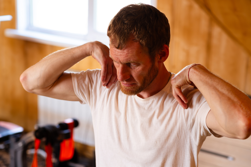 Ozempic vs Wegovy: a man exercising.